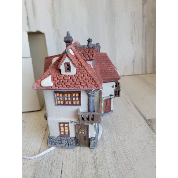 Dept 56 55506 Mr. Wickfield Solicitor heritage village accessory xmas - Picture 4 of 9